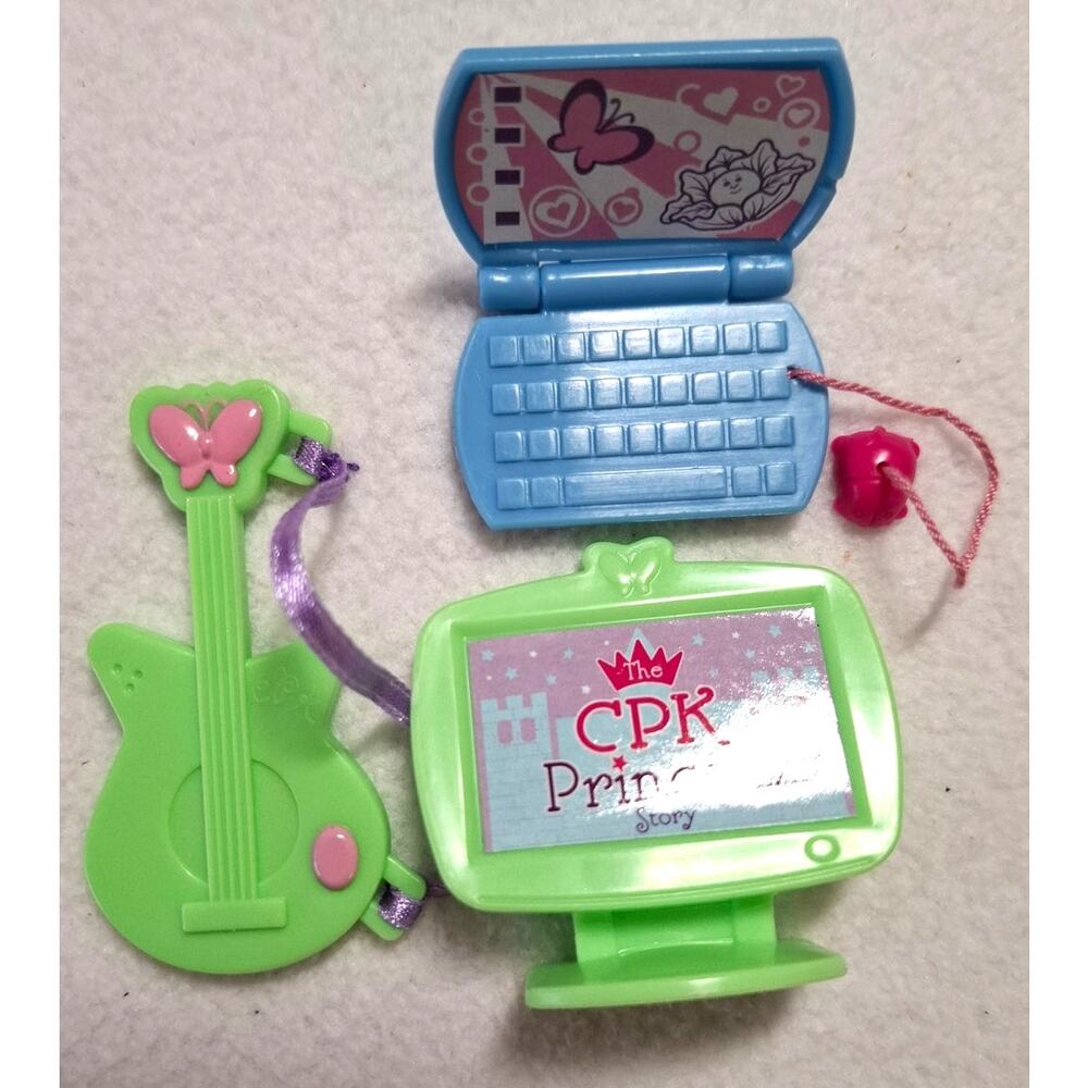 2007 Cabbage Patch Kids CPK Lil' Sprouts Toy Accessories Lot Guitar Computer TV